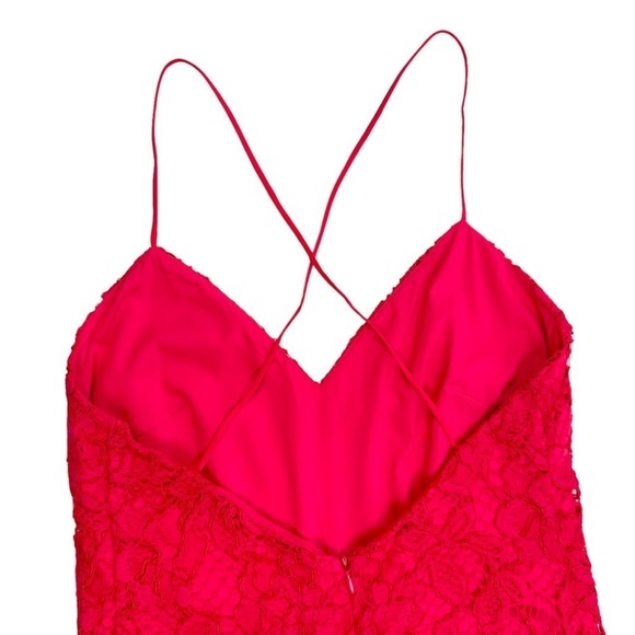 NWT X by NBD Revolve red lace Iris mini dress straps open X back v-neck sz4 - Picture 10 of 15
